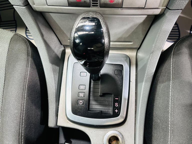 2009 Ford Focus 1.6 Zetec 5dr ESTATE Petrol Automatic
