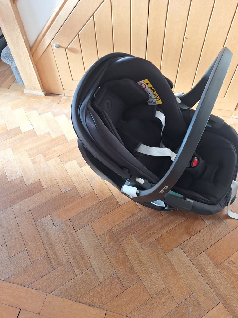 image for Maxi cosi pebble 360 pro car seat