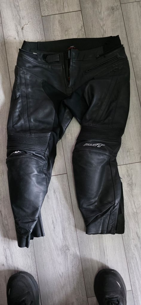 RST MOTORBIKE LEATHER TROUSERS 