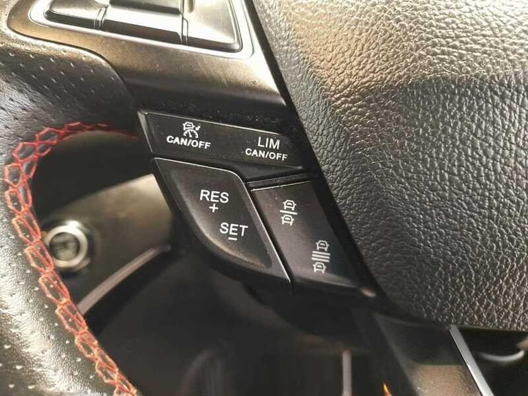2019 Ford Kuga 2.0 TDCi EcoBlue ST-Line Edition SUV 5dr HATCHBACK Diesel Automatic