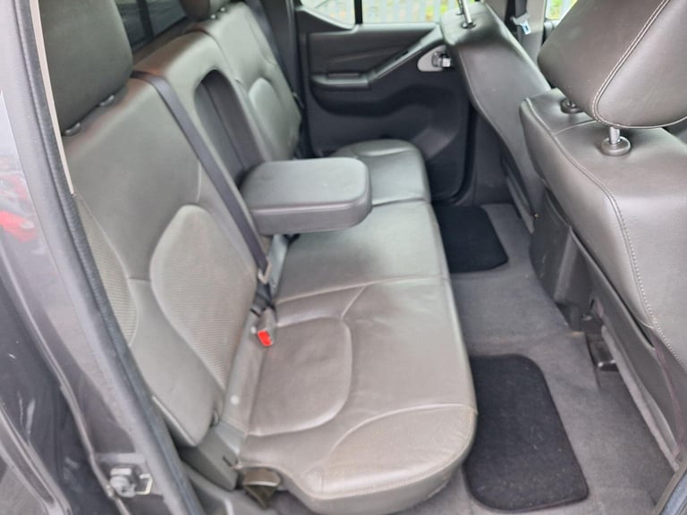 NISSAN NAVARA 2.5 dCi Tekna 2016