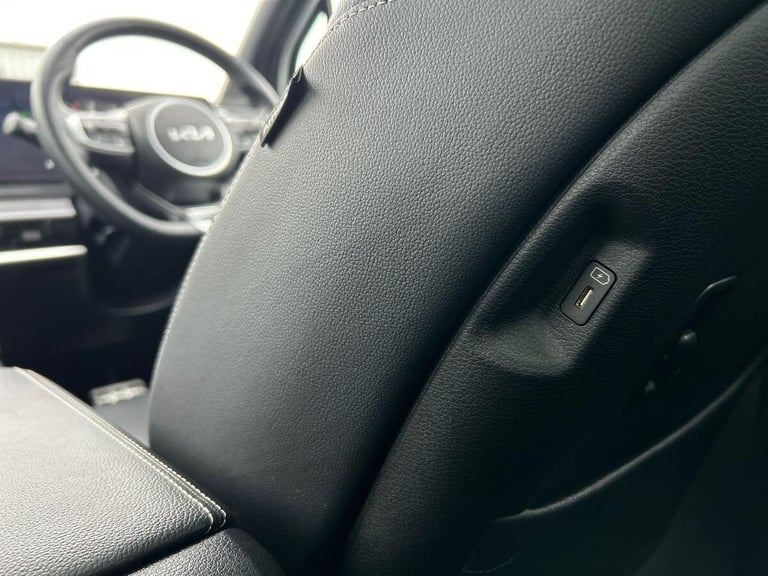 2025 Kia Sportage 1.6 h T-GDi GT-Line S SUV 5dr Petrol Hybrid Auto Euro 6 (s/s) (207 bhp) SUV PET...
