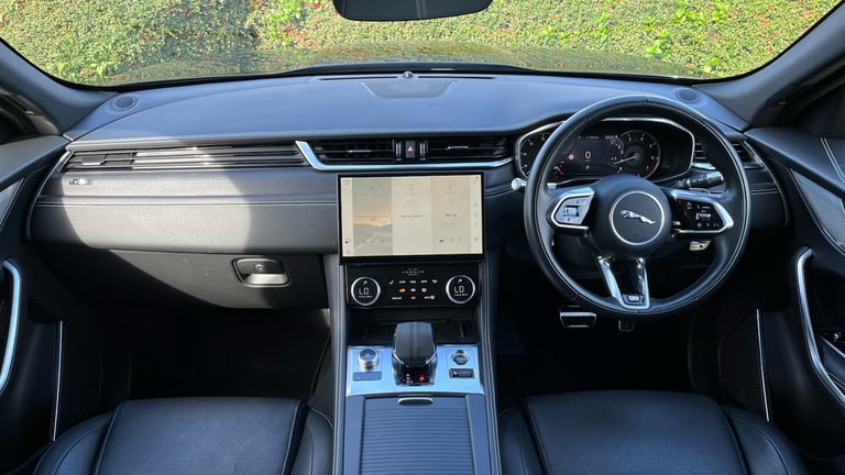 2022 Jaguar F-Pace 2.0 P250 R-Dynamic Black 5dr Auto AWD Petrol Estate Estate Petrol Automatic