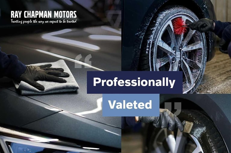  Volvo XC40 B4 (P) R-Design (Rear Camera, Heated Seats, Apple CarPlay) Petrol/Electric Hybrid Aut...