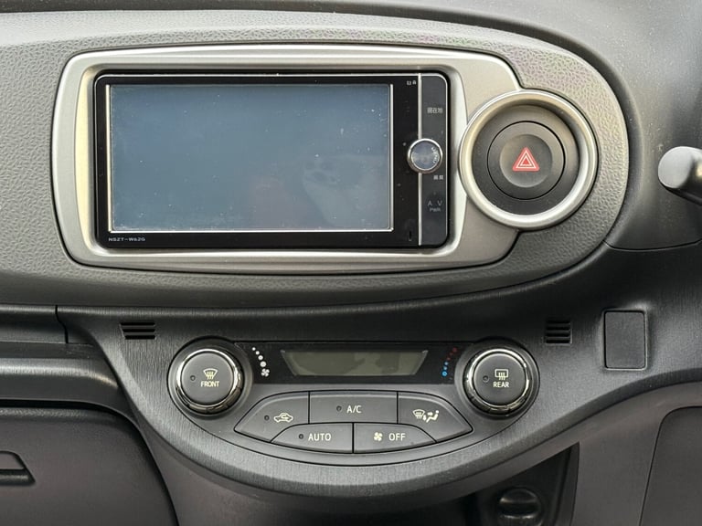 TOYOTA YARIS Active Auto ULEZ Low Milage