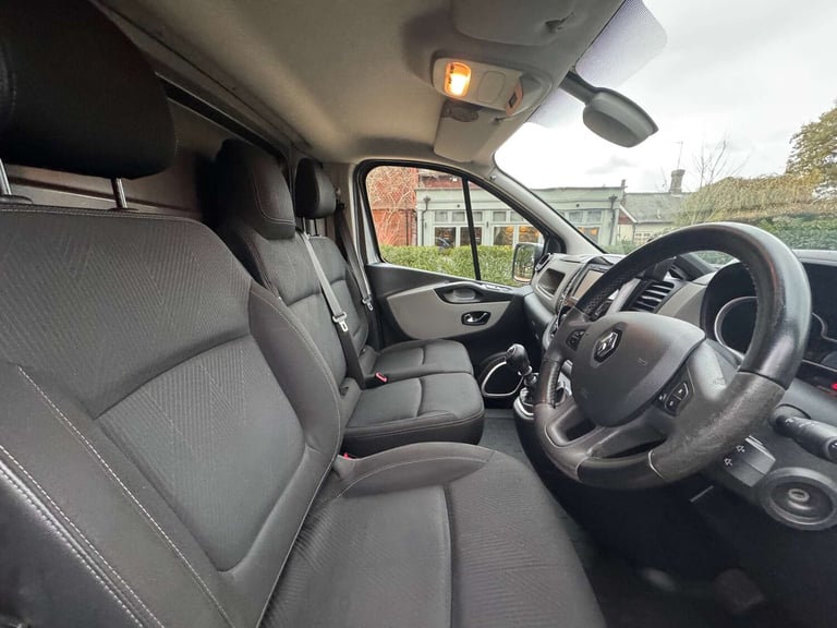 2019 Renault Trafic 1.6 Trafic SL27 Sport Nav dCi Panel Van Diesel Manual