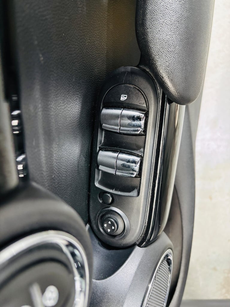 2014 MINI Hatch 2.0 Cooper S Euro 6 (s/s) 5dr HATCHBACK Petrol Manual