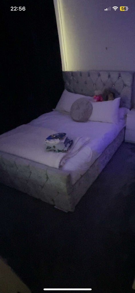 Crushed Velvet Double Bed