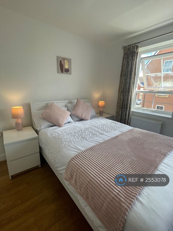 4 bedroom house in Lockside Place, Coventry, CV1 (4 bed) (#2553078)