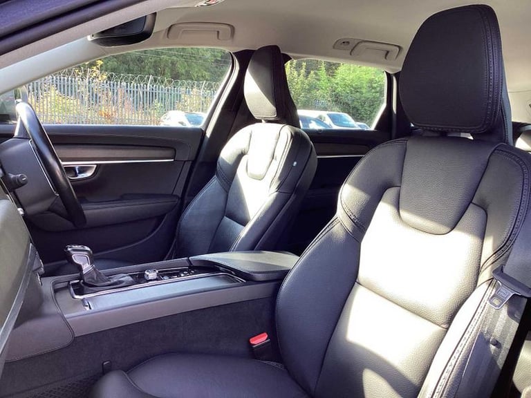 2019 Volvo V90 Cross Country 2.0 D4 Cross Country Plus 5dr AWD Geartronic Automatic Estate Diesel...