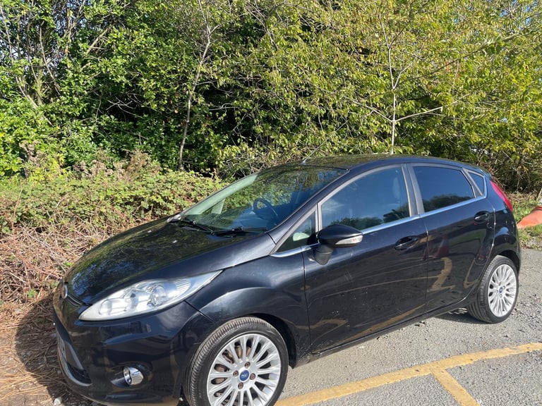 image for FORD FIESTA 1.4 ZETEC TITANIUM 62 REG 5 DOOR 12 MONTHS MOT LOW INSURANCE 48+ MPG