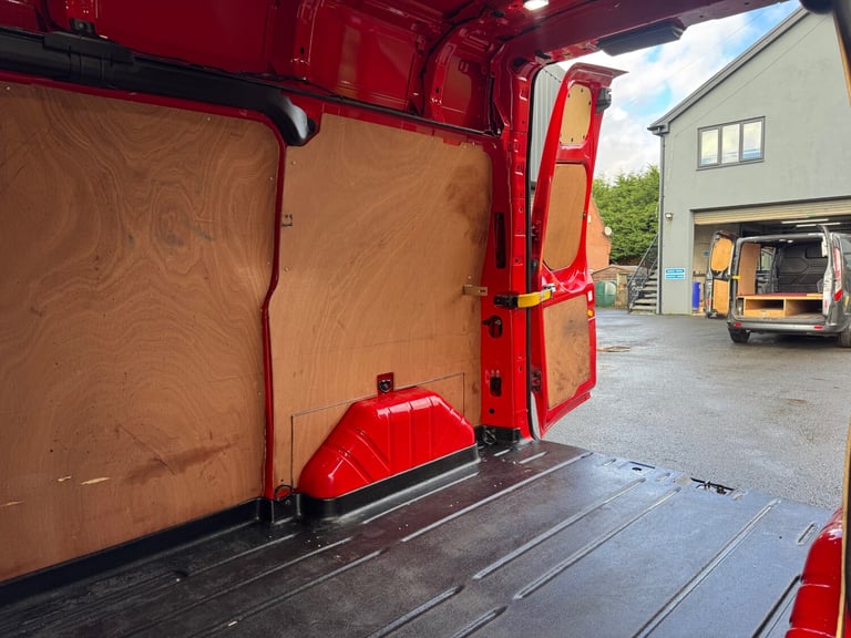 2020 Ford Transit Custom 2.0 EcoBlue 130ps L1 H2 Limited Fantastic Spec Inc Vat 