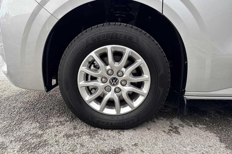 2025 Volkswagen Transporter T28 Panel Van Commerce Pro SWB 150 PS 2.0 TDI 8sp Automatic Van DIESE...