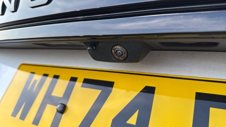 2025 Land Rover Range Rover Evoque 2.0 D165 Dynamic SE 5dr Auto Diesel Hatchback Hatchback Diesel...