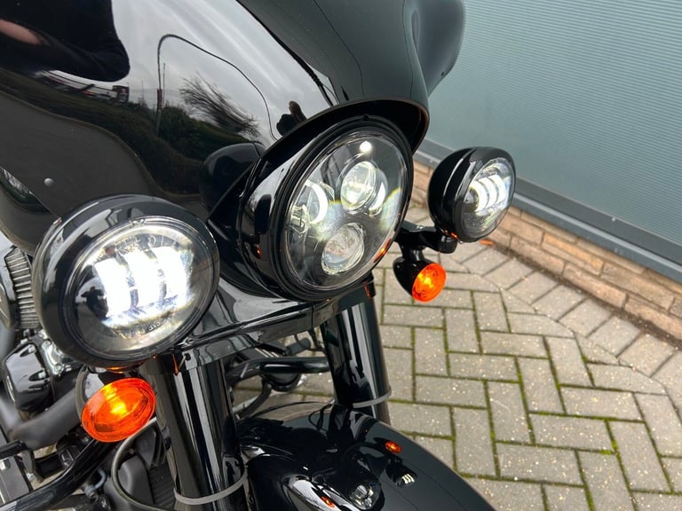 2024 Harley-Davidson TOURING FLHRXS ROAD KING SPECIAL FLHRXS Vivid Black (23MY) Custom PETROL Manual