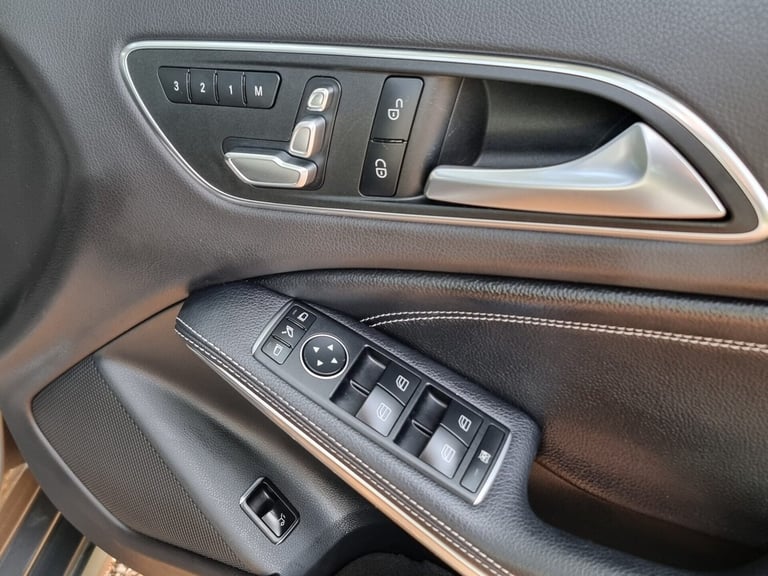 2018 Mercedes-Benz GLA GLA 200d Sport Premium Plus 5dr Auto ESTATE DIESEL Automatic