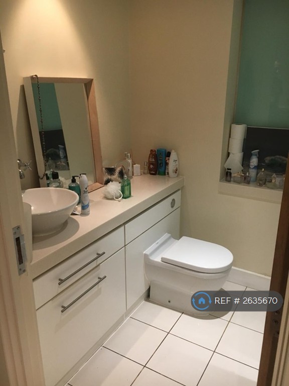 1 bedroom flat in Orion Building, Birmingham, B5 (1 bed) (#2635670)
