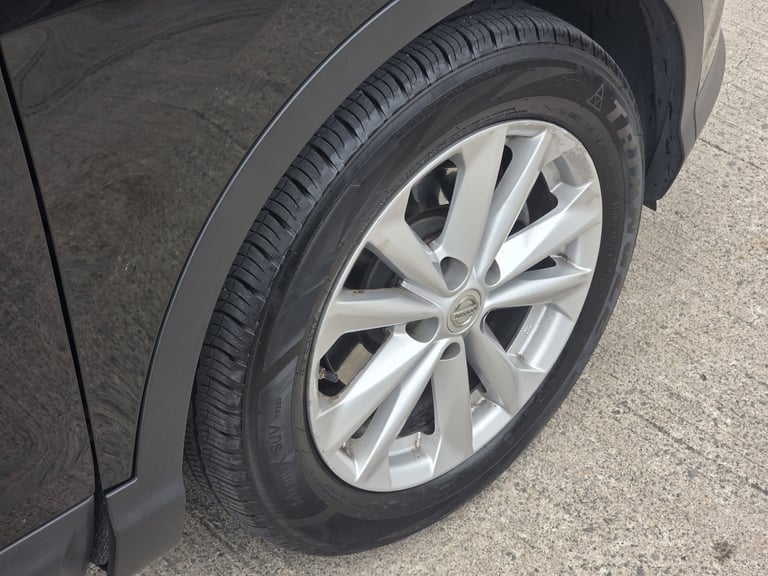 2016 Nissan Qashqai 1.5 dCi N-Connecta 5dr Euro 6 ULEZ CAZ HATCHBACK Diesel Manual