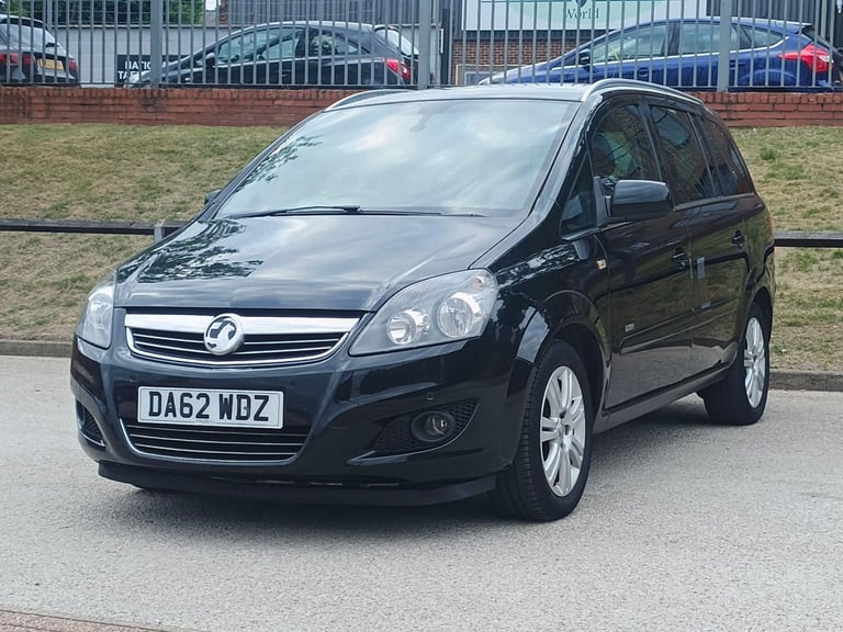2012 Vauxhall Zafira 1.6 16V Design Euro 5 5dr (SNav) MPV Petrol Manual