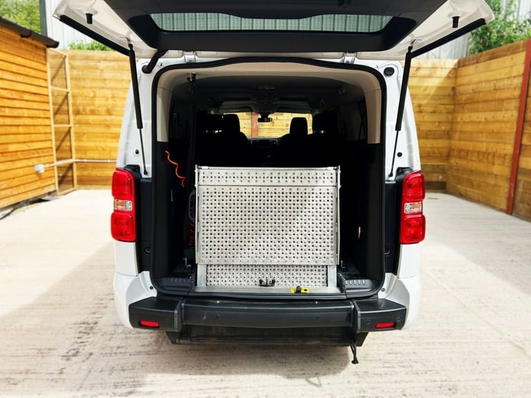 2022 Citroen Space Tourer LWB 4 Seat Twin Wheelchair Accessible Disabled Access Vehicle WAV MPV D...