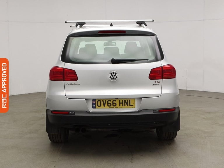 2016 Volkswagen Tiguan 1.4 TSI BlueMotion Tech Moda SUV 5dr Petrol DSG 2WD Euro 5 (s/s) (160 ps) ...