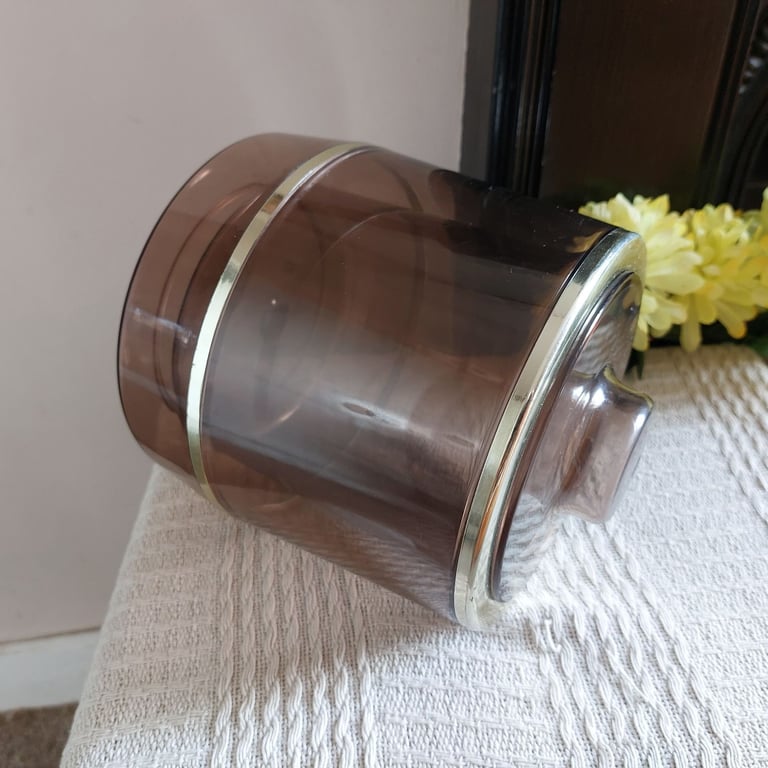 Vintage 1970's Spong Ice Cool Plastic Lidded Ice Bucket 