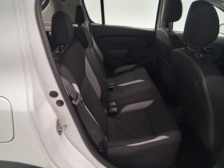 2016 Dacia Sandero Stepway 1.5 AMBIANCE DCI 5d 90 BHP HATCHBACK Diesel Manual
