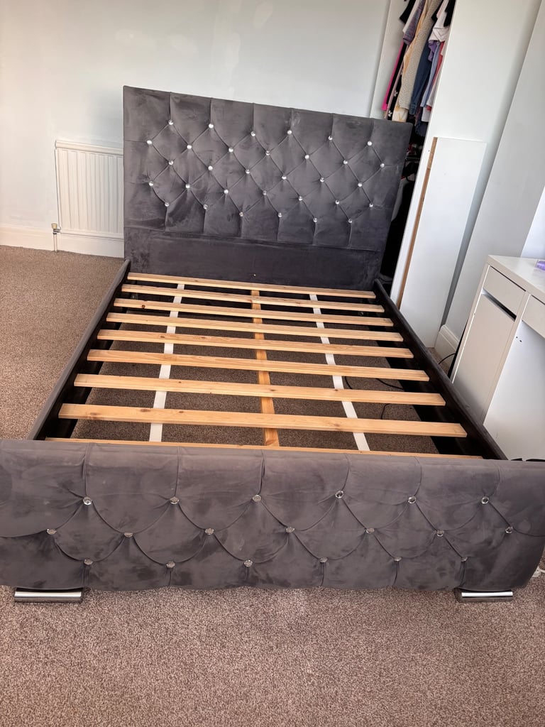 image for Double grey velour bed base
