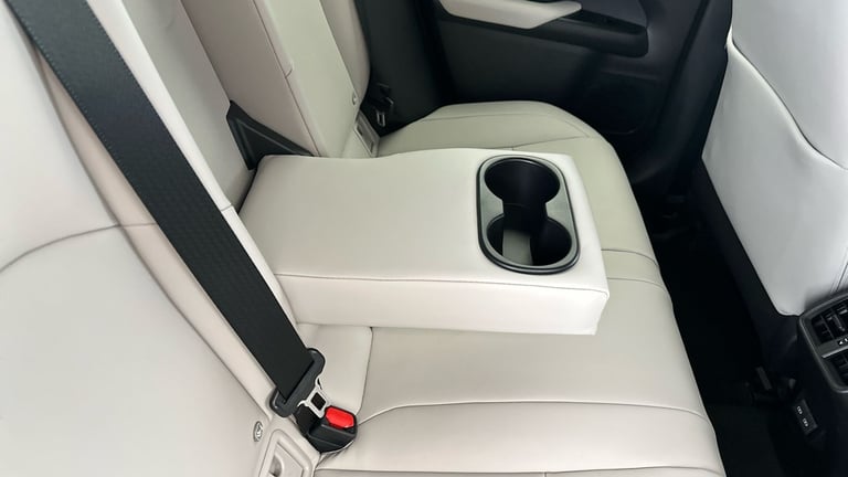 2023 Lexus UX 2.0 250h F Sport Design SUV 5dr Petrol Hybrid E-CVT Euro 6 (s/s) (184 ps) - Suv Hyb...