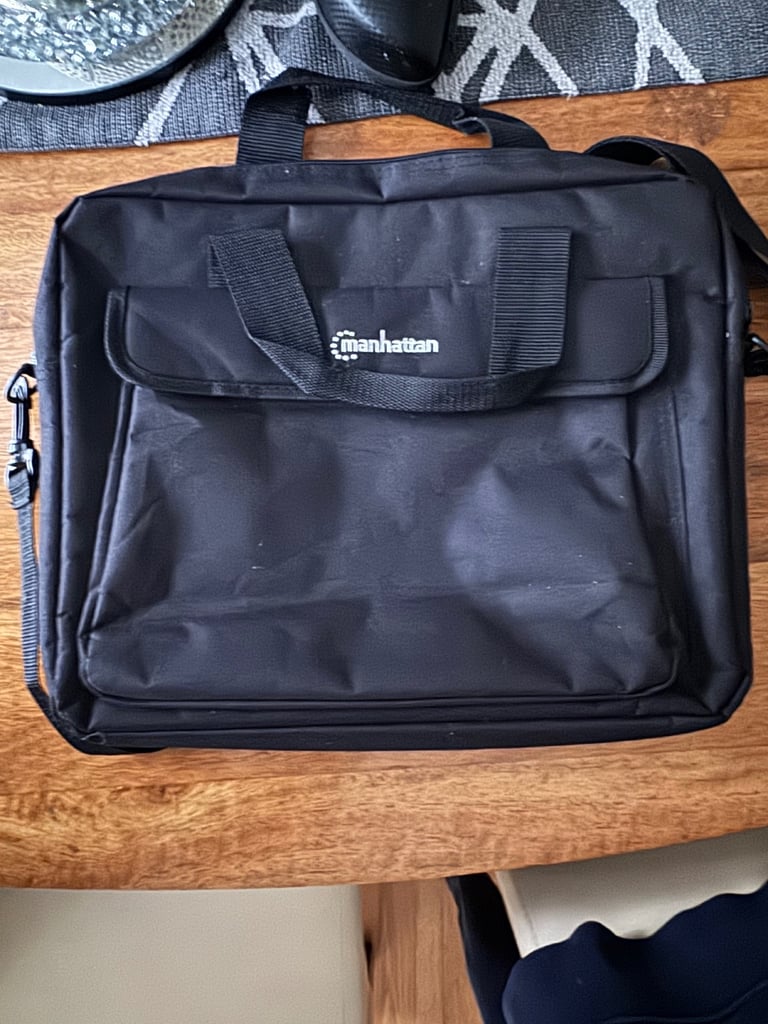 Lenovo Chromebook 14” plus Bag