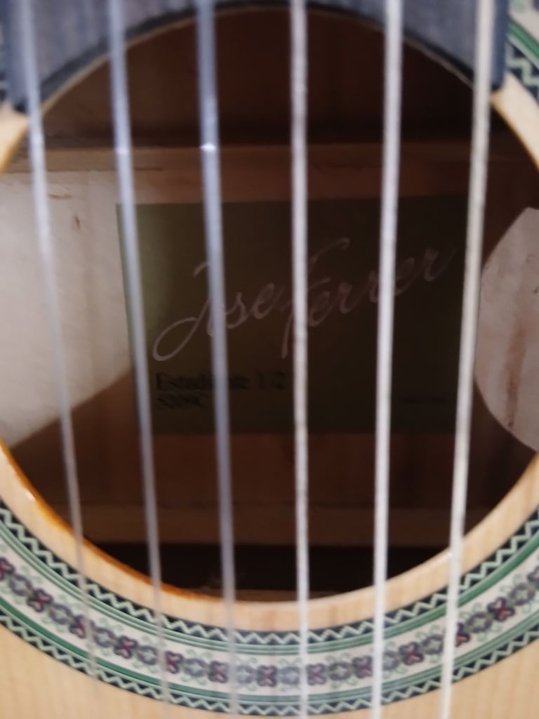 jose ferrer classical guitar strung for left hander ideal for beginners 