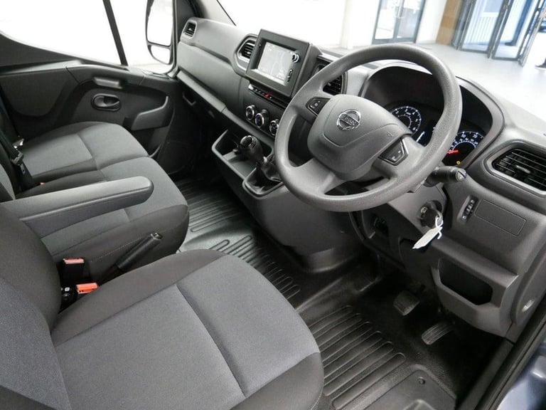 73 NISSAN INTERSTAR R35 RWD 2.3 DCI 145 BHP L4 X-LONG TWIN WHEEL TEKNA