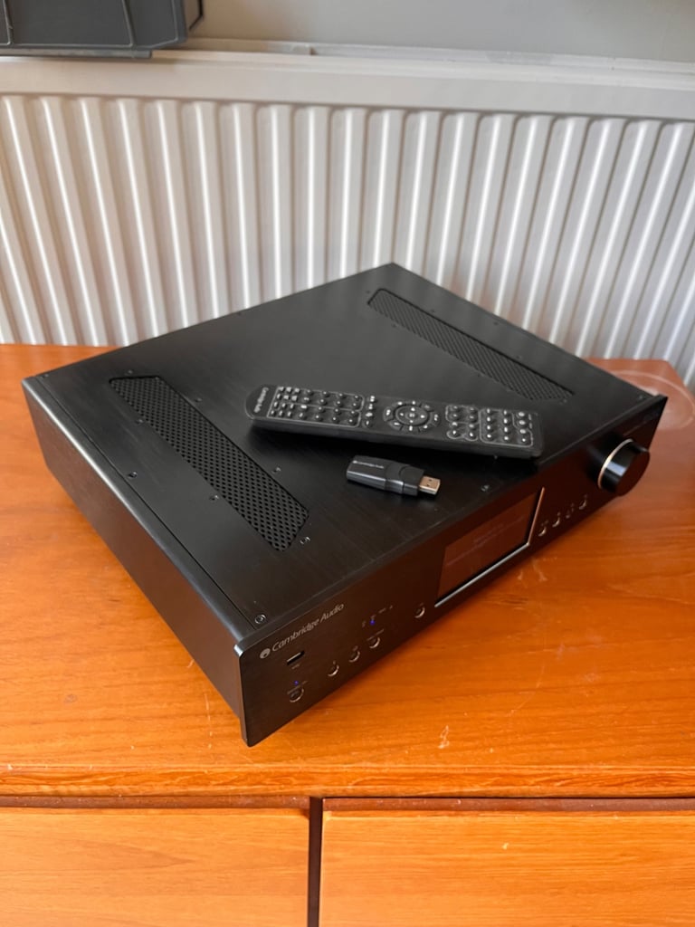 Cambridge Audio 851n Network streamer/DAC/ Preamp