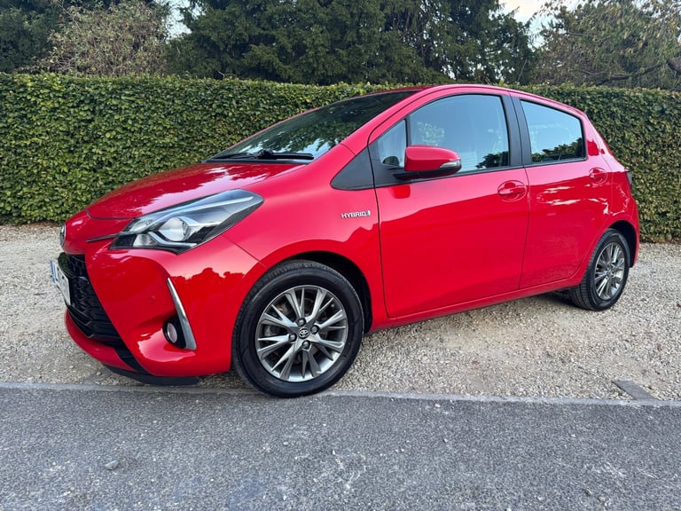 2017 Toyota Yaris 1.5 Hybrid Icon Tech 5dr CVT HATCHBACK Petrol/Electric Hybrid Automatic
