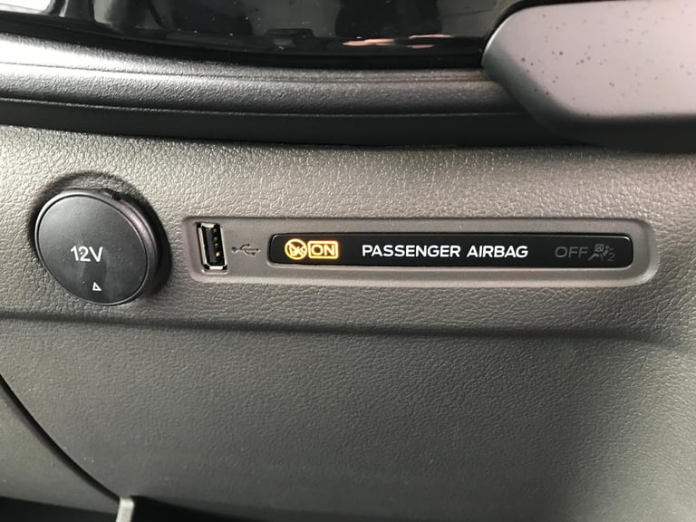 BRAND NEW Ford Transit 350E Trend Van 2.0L 165PS 6 Speed in Moondust Silver 