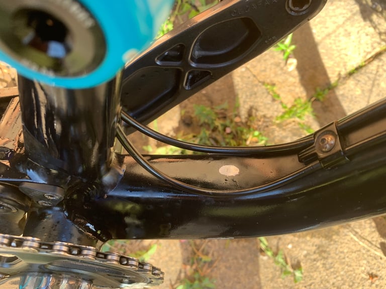 YT Jeffsy mountain bike 