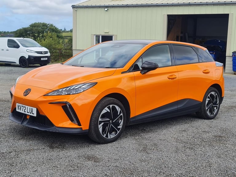 2022 MG MG4 64kWh Trophy Long Range Hatchback 5dr Electric Auto (203 ps) Hatchback Electric Autom...