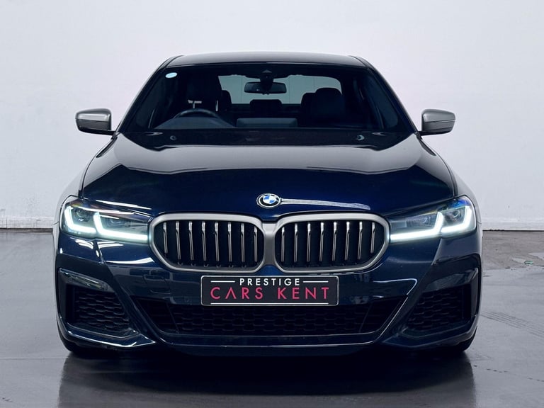 2022 BMW 5 Series 4.4 M550i V8 Saloon 4dr Petrol Steptronic xDrive Euro 6 (s/s) (530 ps) SALOON P...