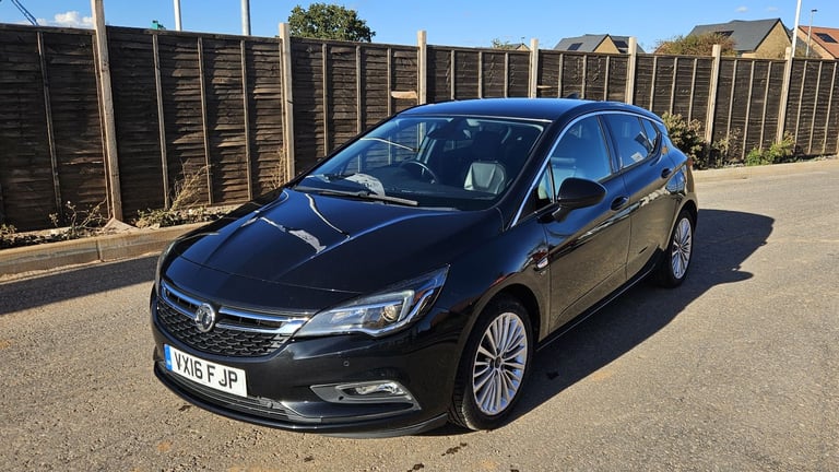 Vauxhall Astra Elite Hatchback, 2016, Automatic