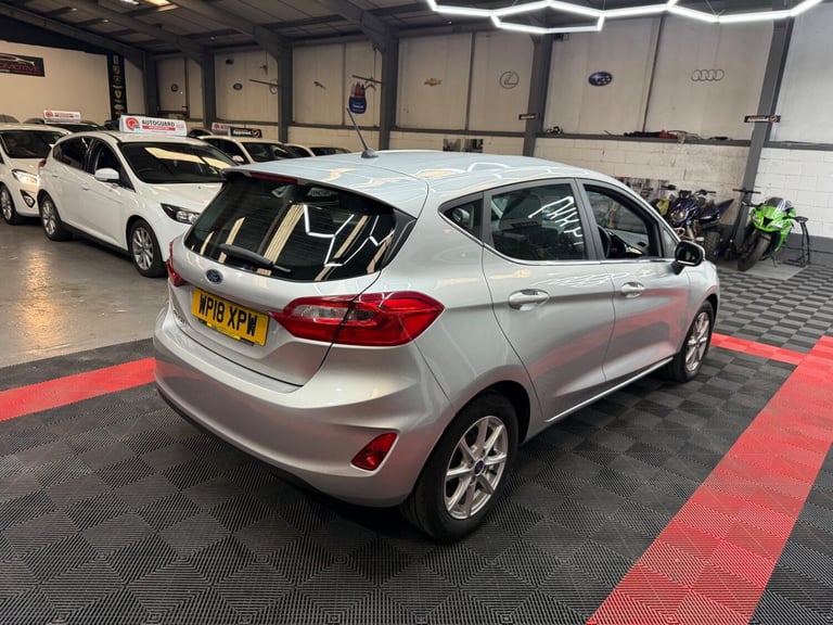 FORD FIESTA 1.0 T EcoBoost Zetec 2018