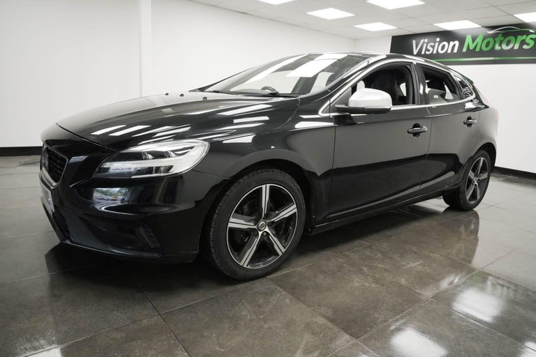  Volvo V40 2.0 D2 R-Design Nav Plus Euro 6 (s/s) 5dr Diesel Manual