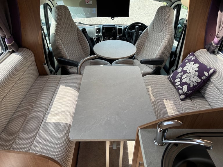 Auto Trail Tracker FB Motorhome. Fiat Ducato 150 BHP