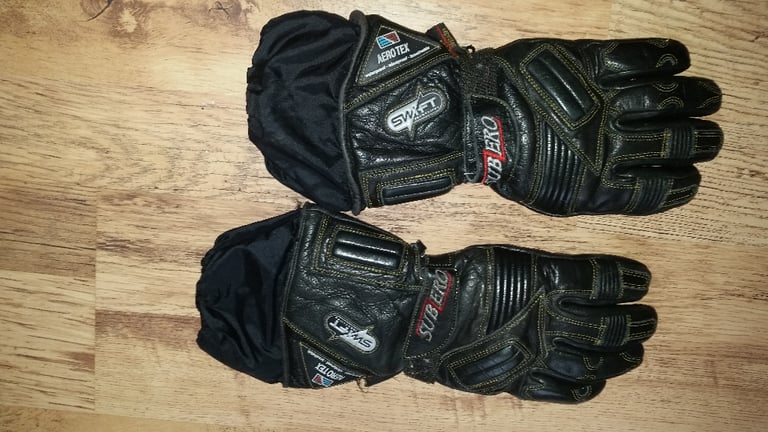 swift sub zero motorcycle gloves