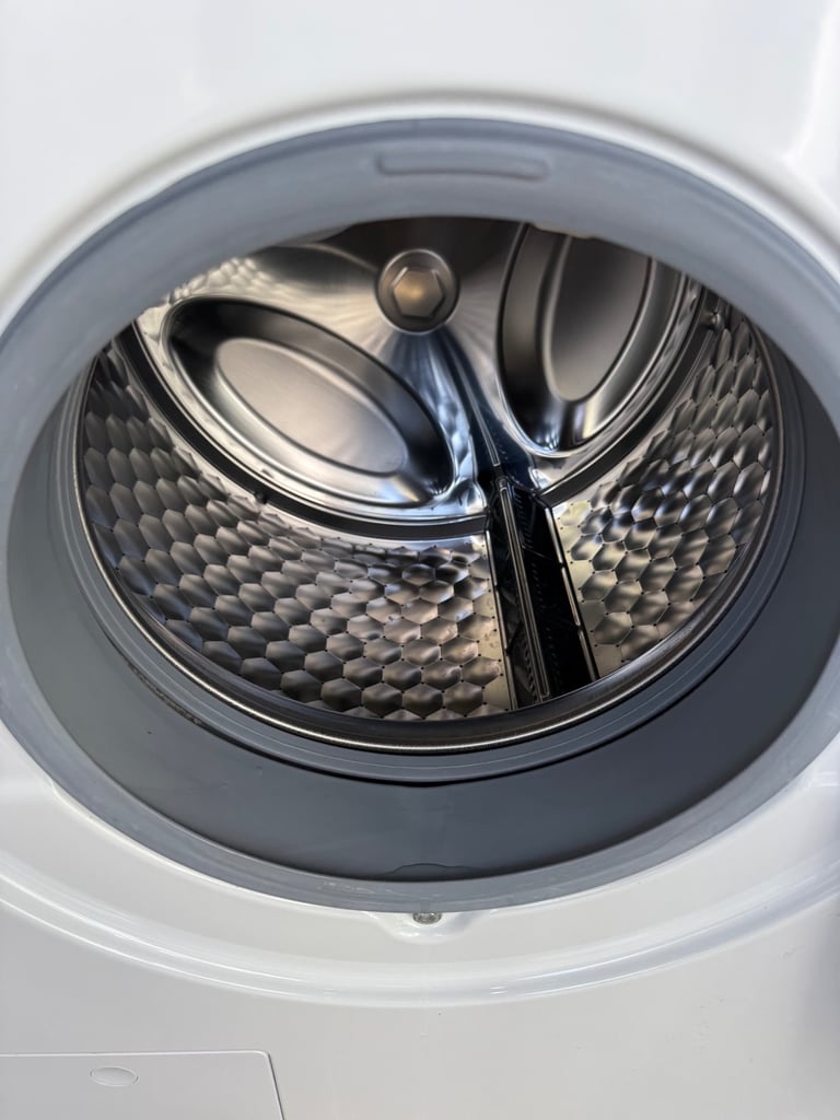 7KG MIELE WCA030WCS NICE WASHING MACHINE WITH WARRANTY  