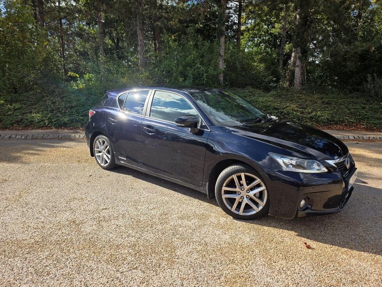 LEXUS CT 1.8 200H SE-L CVT EURO 5 SS 5DR 2011 Hybrid Automatic in Black