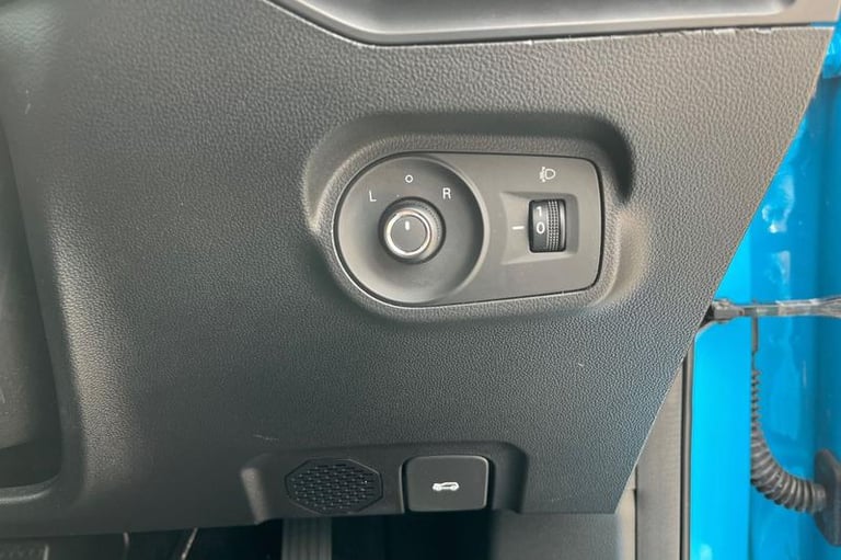 2023 MG MG4 *?0 VRT* 125kW SE EV 51kWh 5dr Auto- Parking Sensors AUTO Hatchback Electric Automatic