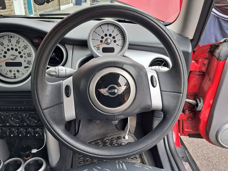 Mini One, Hatchback, 2005, Manual, 1598 (cc),3 doors - Image 13