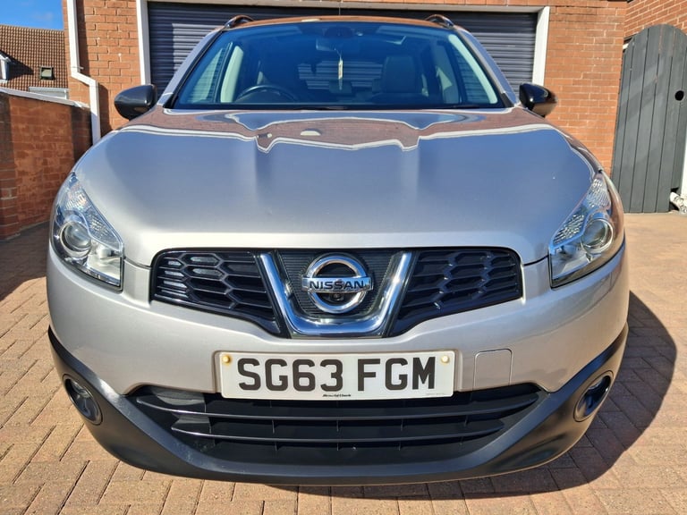 **SPACIOUS FAMILY CAR**NISSAN QASHQAI 1.6 360 VISION**5DR HATCH**SUV**