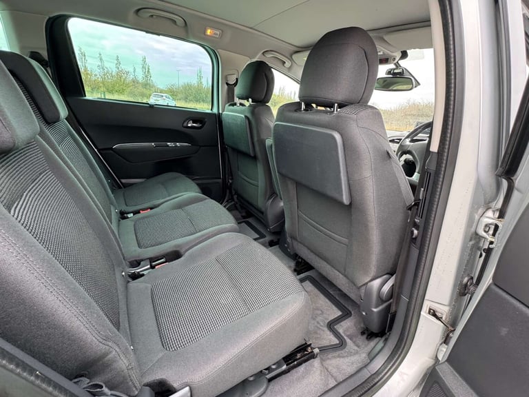 2014 Peugeot 5008 1.6 HDi Allure 5dr MPV DIESEL Manual