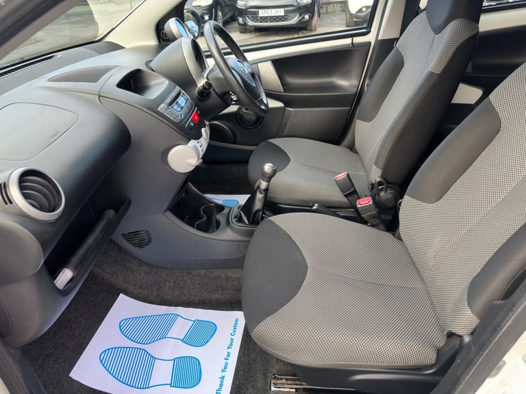 2013 Toyota AYGO 1.0 VVT-i Mode 5dr HATCHBACK Petrol Manual